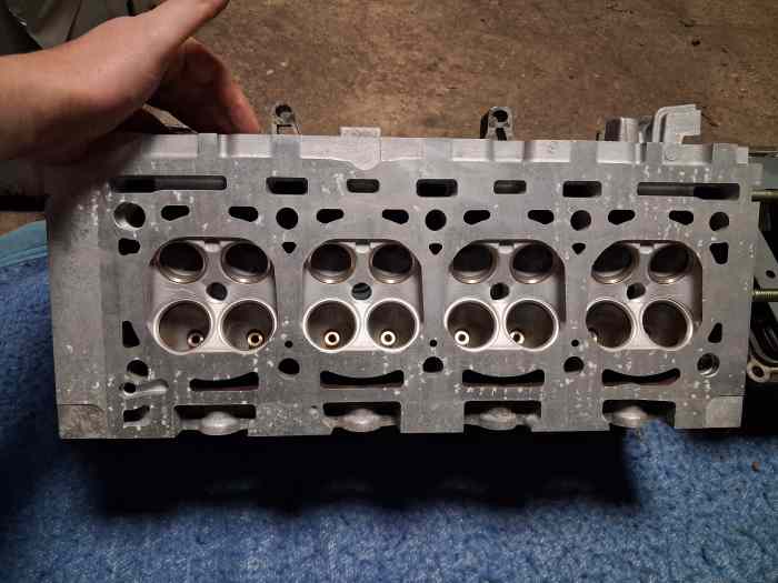 Culasse f4r clio 2 rs 0