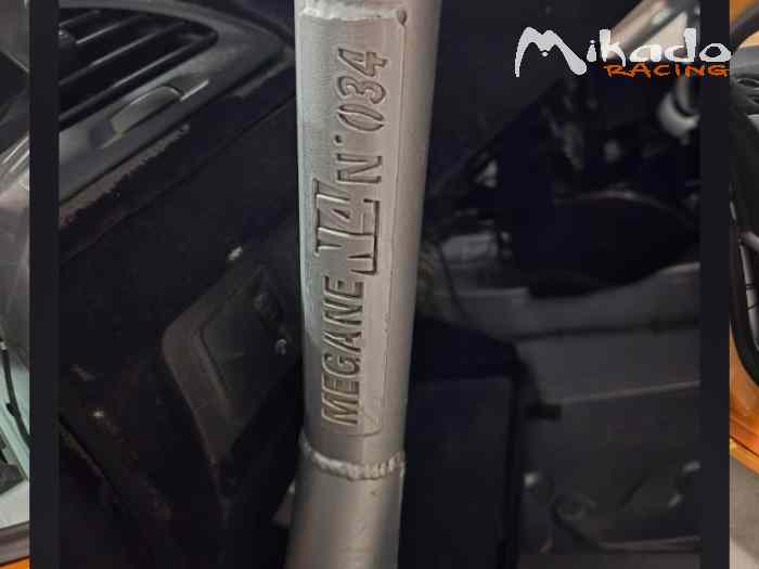 Megane N4 sonas FULL RENAULT SPORT 3