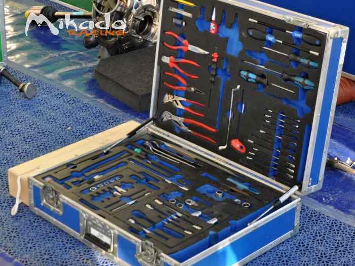 Recherche Service Tools case. 2