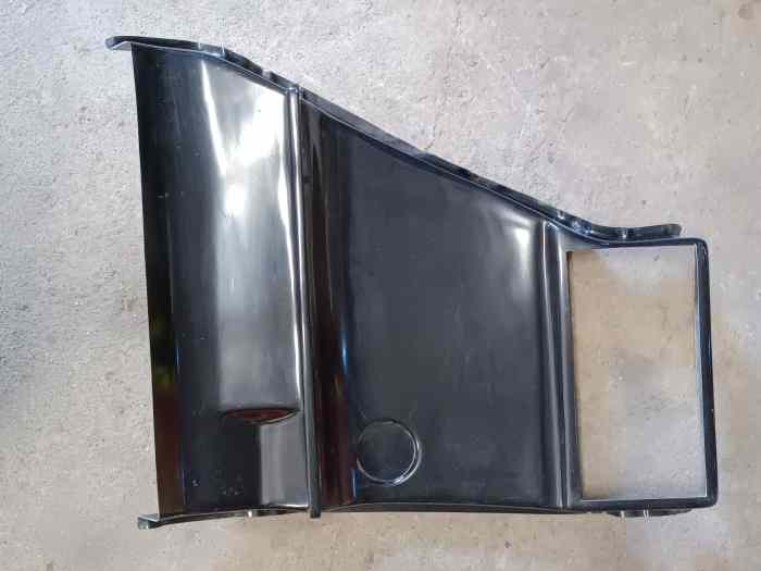 Écope air sous capot 106 0