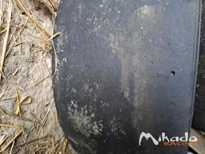 Pneus Slick Hankook 17 pouces f200 de 2023 4