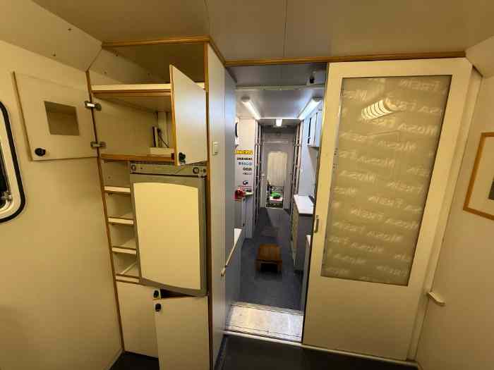 Camion remorque aménagée 0