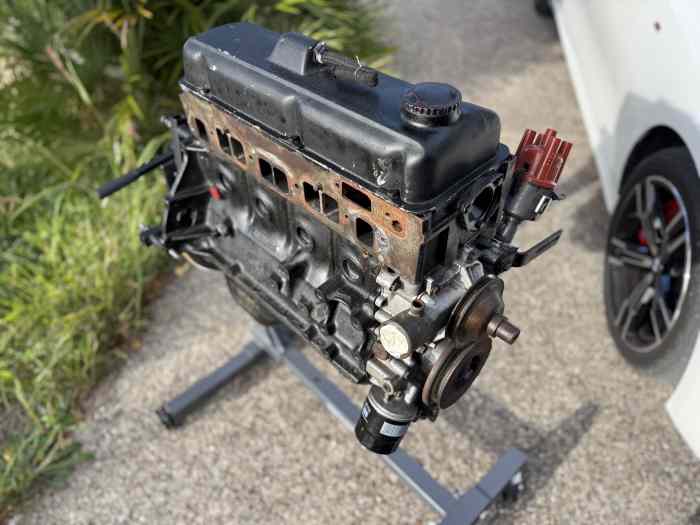 Moteur Opel CIH 2 litres 1