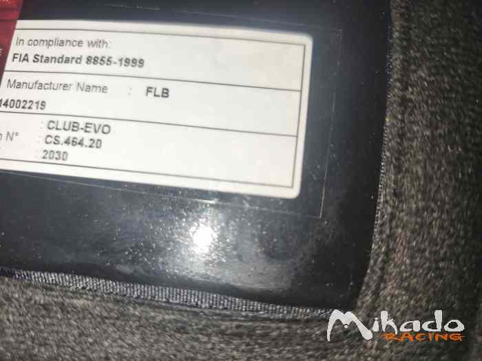 Siège baquet gt2i 2030 1