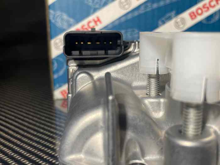 Boitier papillon motorisé C2 R2 3