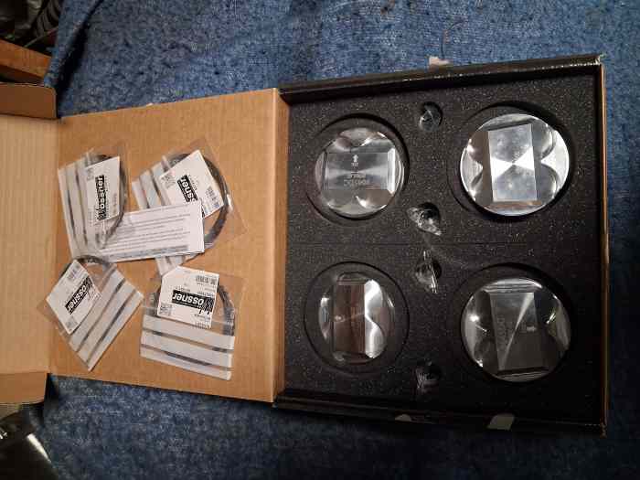 Piston forger woosner f4r 0