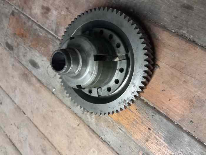 Couronne couvercle autobloquant 14x67