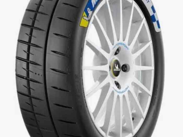 Pneus Michelin H30