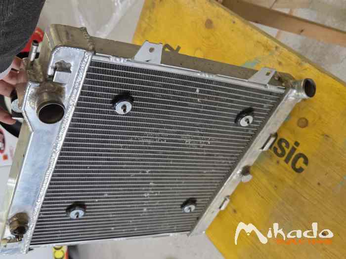Radiateur M3 e30 alu 2