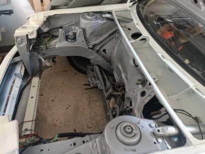 Peugeot 309 GTi 16V Annè 1991 A REMONTER 1