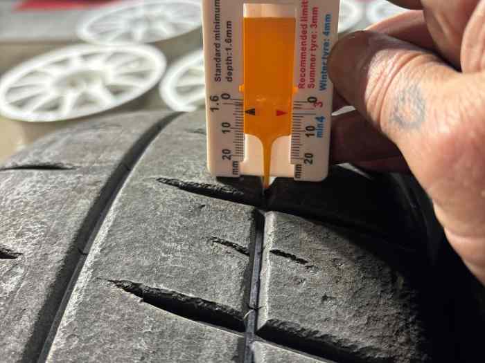 Pneus Michelin M20 H30 3