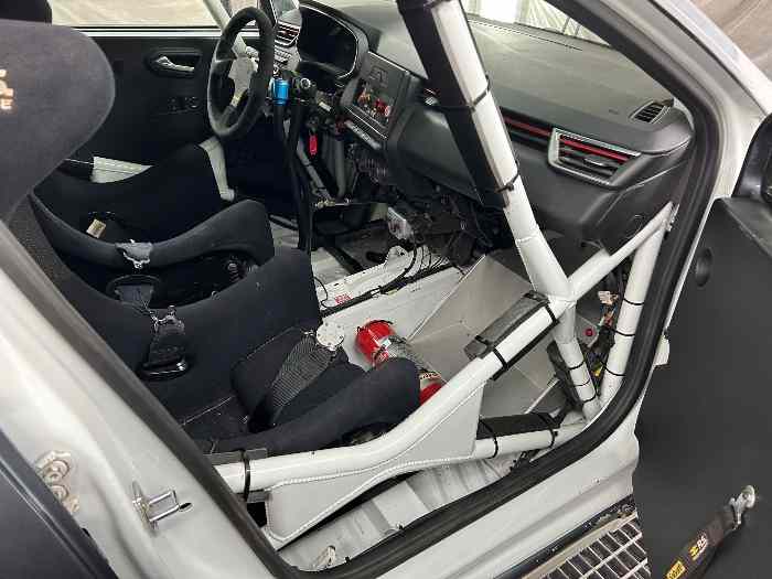 Renault Clio V rc5 5