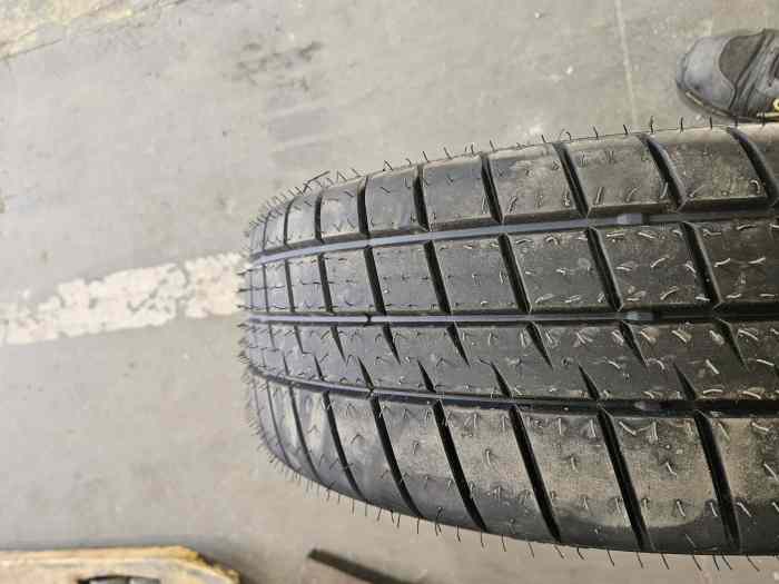 Pneus pluie 17 pouces 0