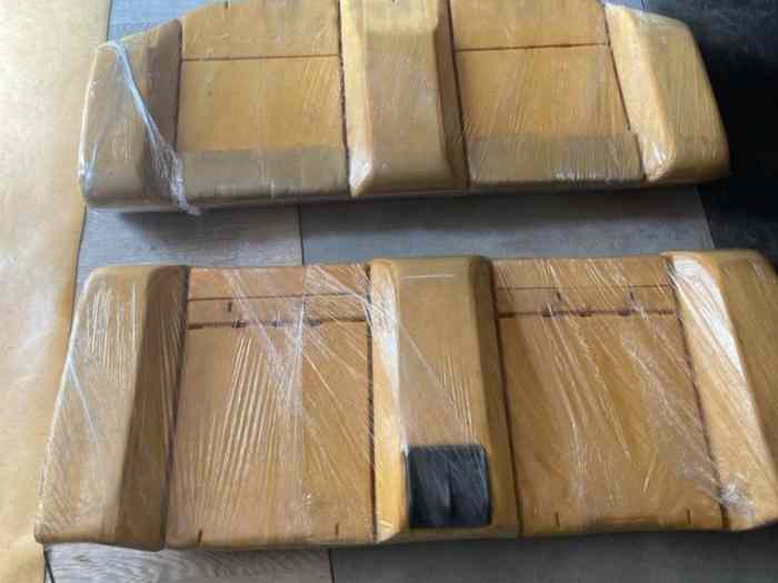 Recherche banquette arrière bmw m3 e30 0