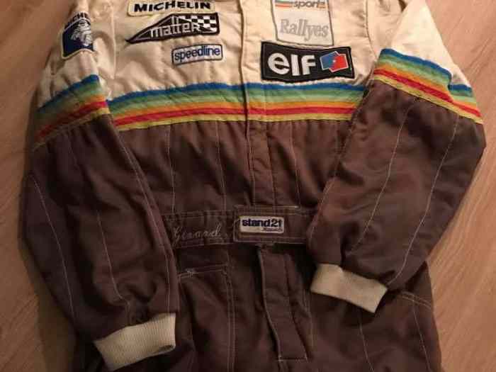 Recherche combinaison vintage renault sport stand 21 2