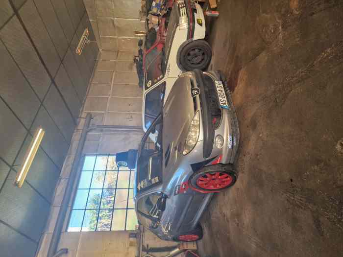 Vend ou echange peugeot 206 s16 piste 4