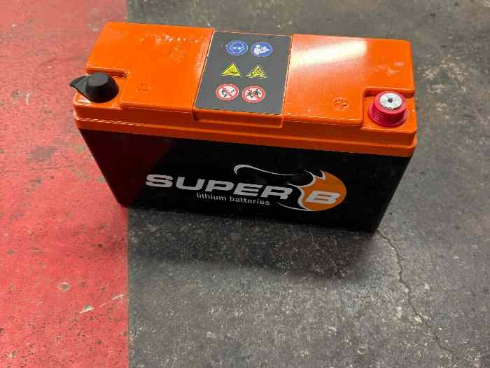Batterie super b 0