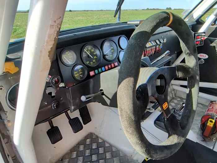 Volvo 142S groupe 2 Passeport FIA 2