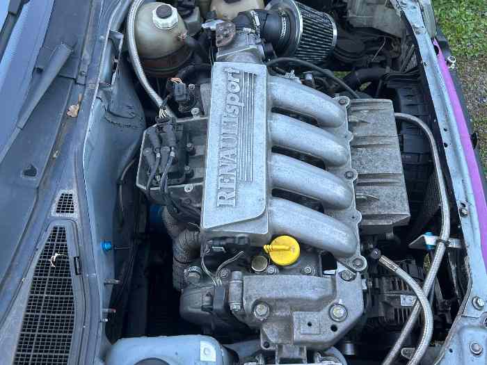 Renault Clio 16s F2000/14 2