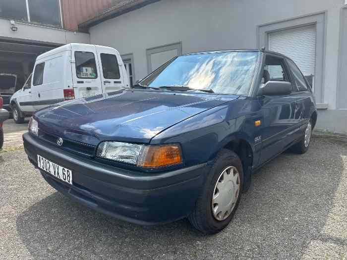 Mazda 323 1