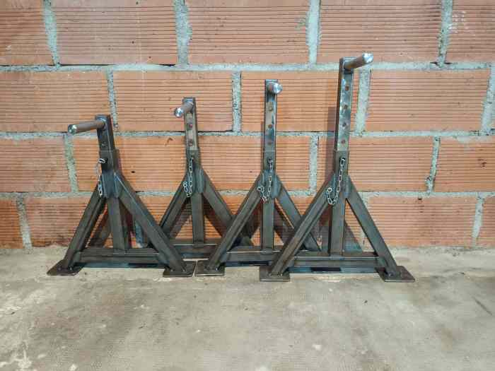 Chandelles réglables 0