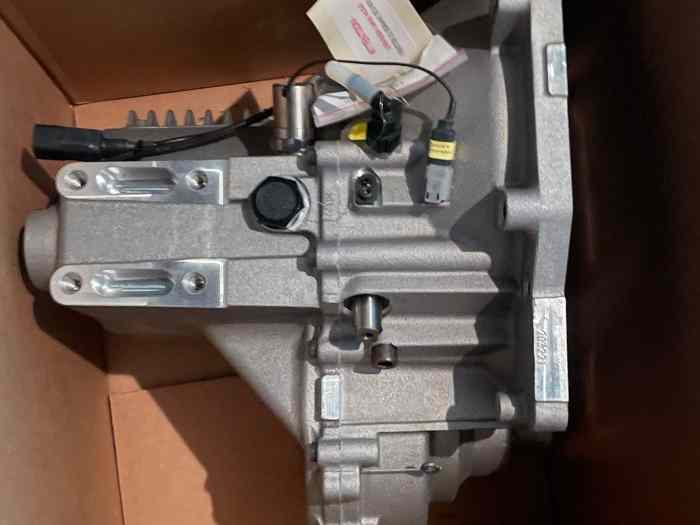 Boite 208 R2 couple médium neuve 0