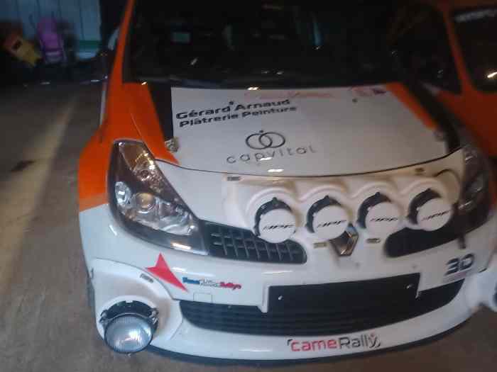 Location deux clio r3 max 3