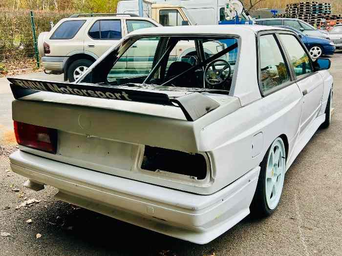 Caisse e30 kit m3 4