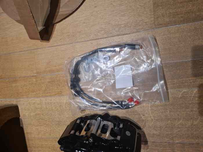 Freins Racing 330mm avec adaptateur E36 4