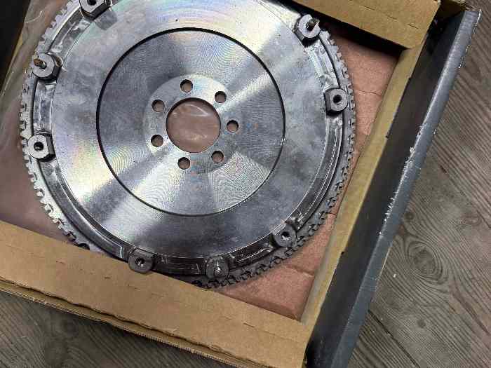 Volant moteur Clio allégé 0