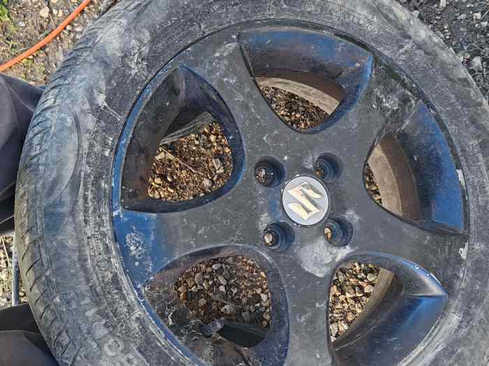 Jante alu 17 et 15 pouce 1