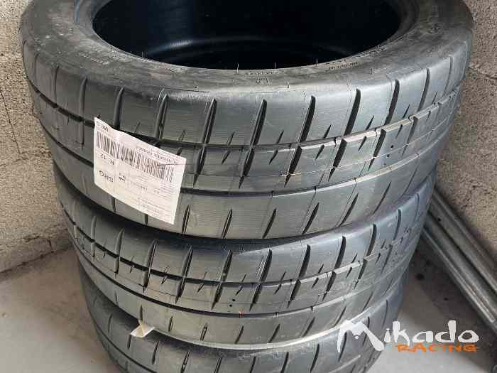 Pneus Michelin M20 neufs