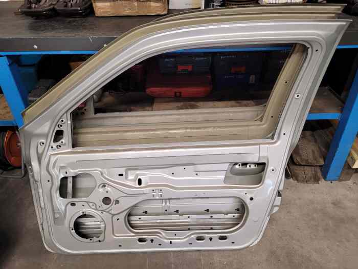 Lot pièces carrosserie clio 2 rs ou cup 3