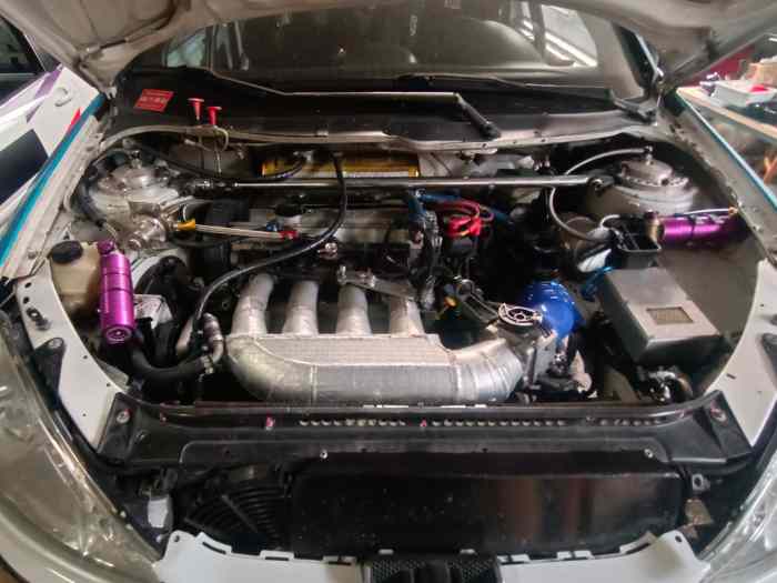 206 F2000 Rapide et fiable 3