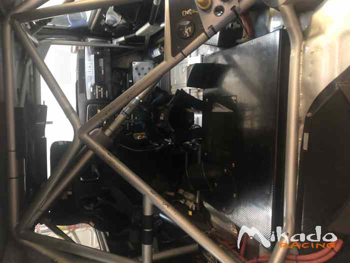 voiture compétition NISSAN KIT CAR USINE 4