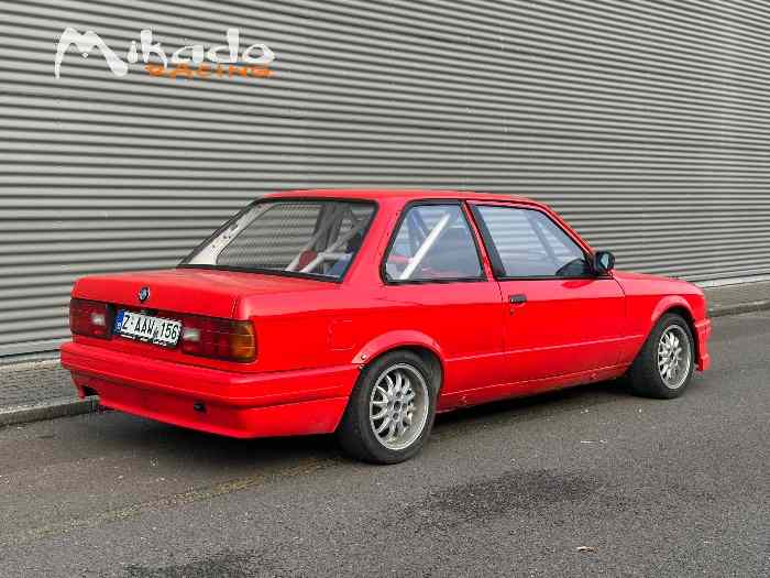 BMW E30 328i RALLYE / TRACKDAY 2