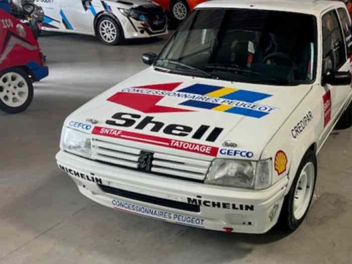 205 rallye petite groupe A