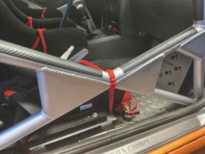 Clio 2 RS f2000 14 3