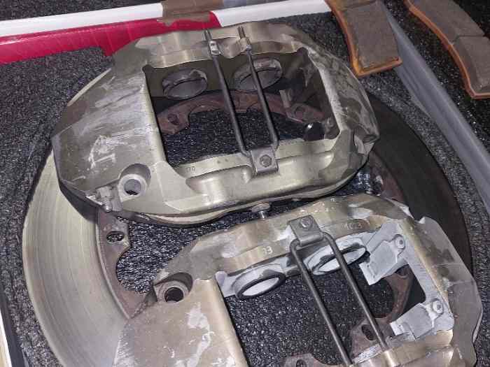 Freins BREMBO 206 S 1600 1