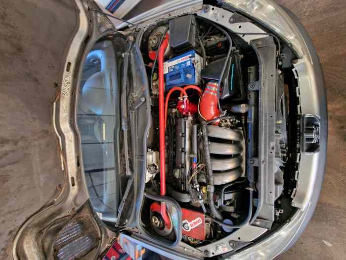 Vend ou echange peugeot 206 s16 piste 3