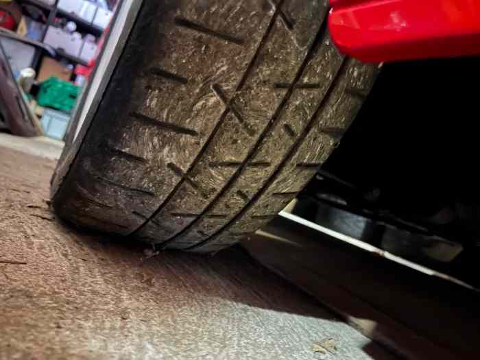 14 Roues Peugeot 205 1.9 GTI 4