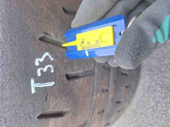 Lot de 18 Pneus 18 pouces Hankook Ventus Z205 - Z215 3