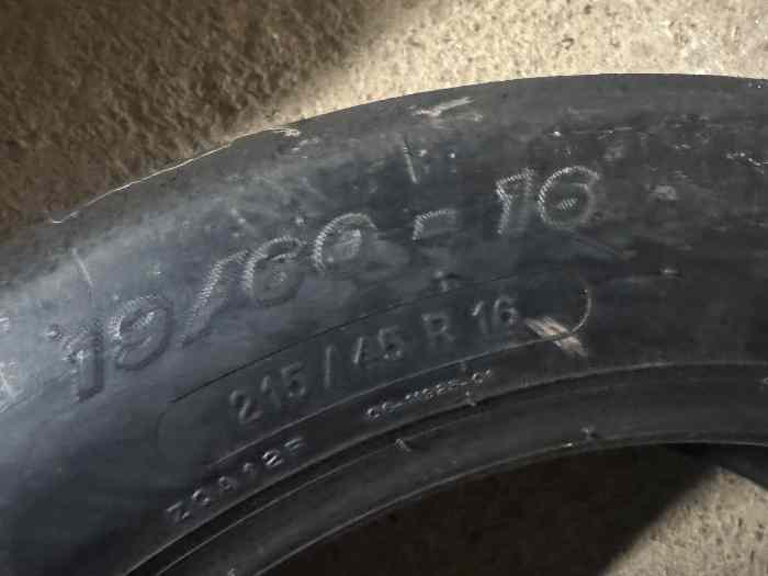 Pneu Michelin R31 16 4