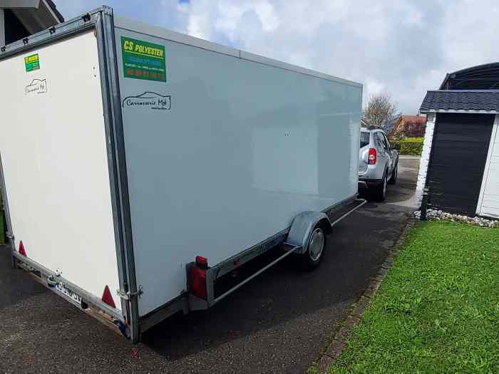 Vds remorque fermée 0