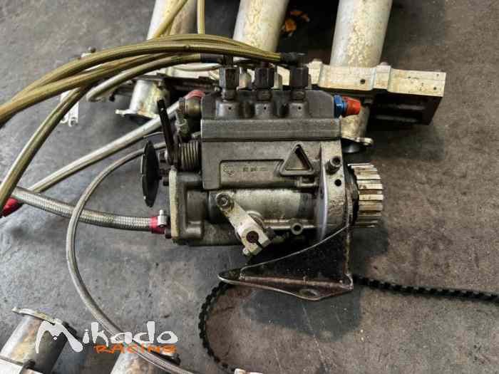 Injection guillotine Porsche 911 avec pompe Kugelfischer 1