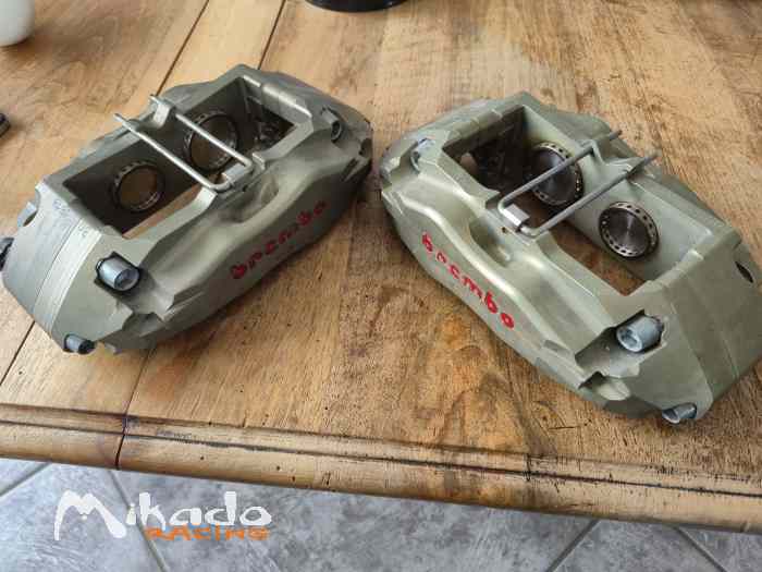 Etrier avant Brembo 206 S1600 0