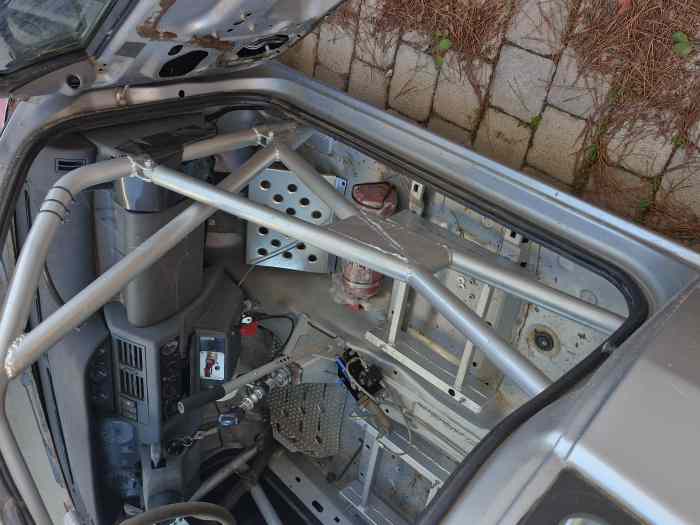 Clio 16s passeport et CG 4