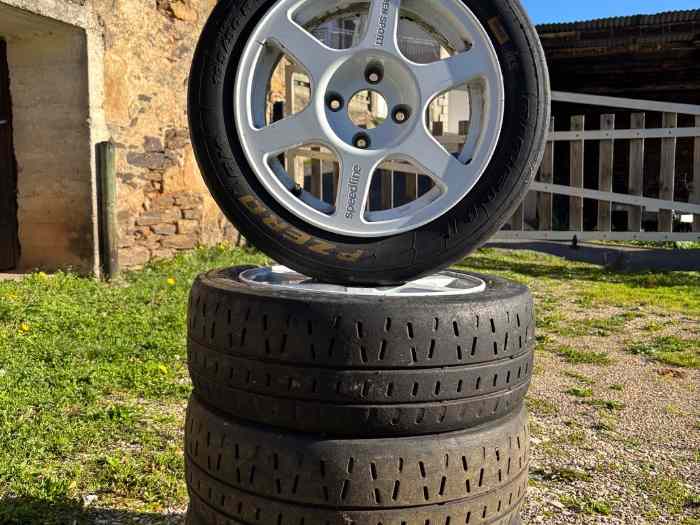 Pneus Pirelli en 15 2