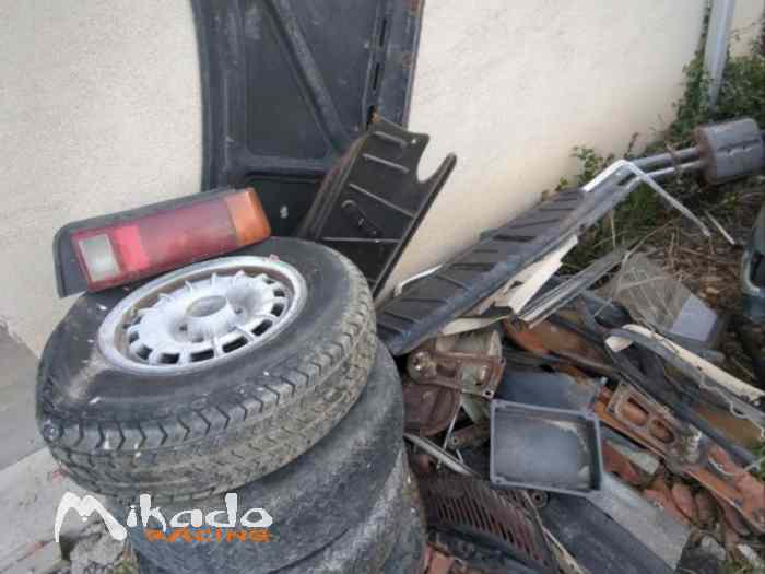 Mercedes 280 slc type 107 lot de pièces jantes 4