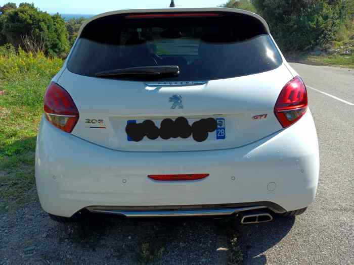 Vend ou Échange 208 GTI phase 2 2